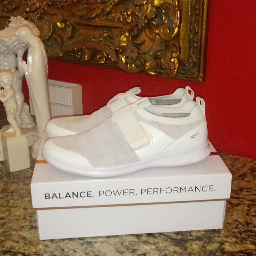 *1018 Copper Fit Spirit Sport Sneakers